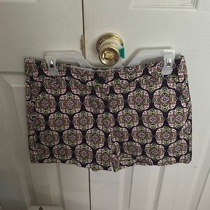 Crown and Ivy size 2 shorts